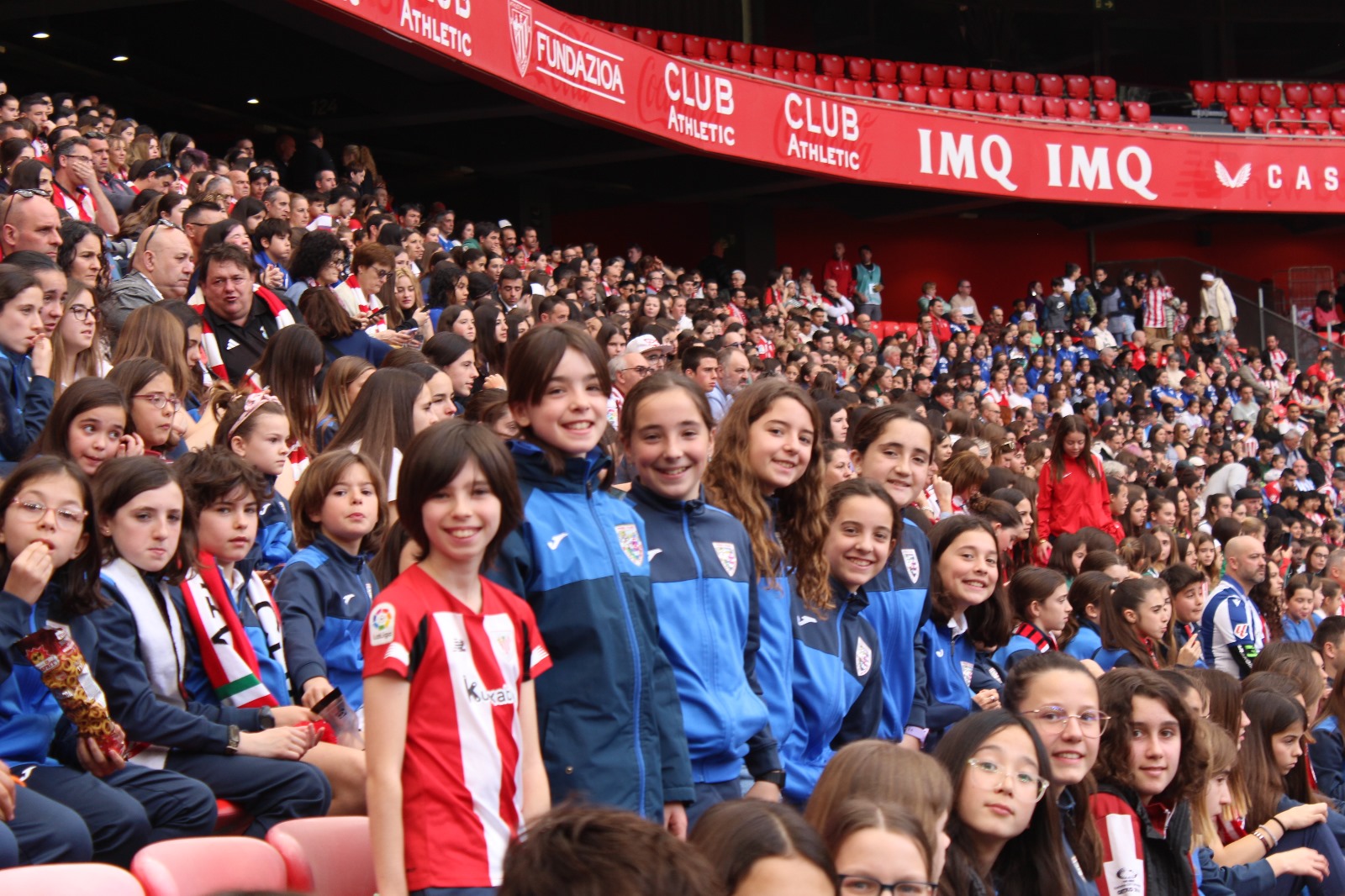 PASA BALOIA NESKA HARMAILA